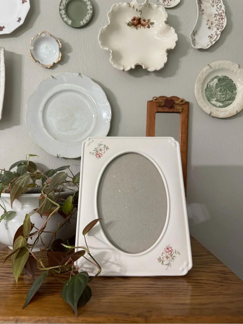 Weston White Oval Photo Frame with Pink Floral Accents